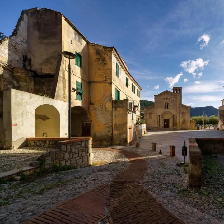 Casa Eden Apartamento Ventimiglia Exterior foto